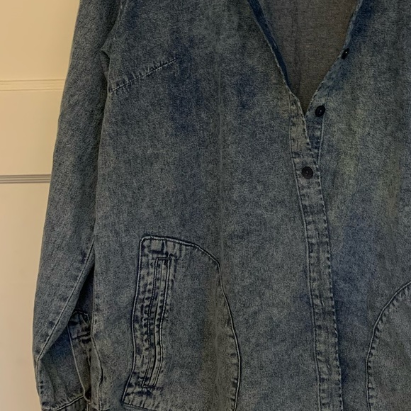 Jean jacket - Picture 2 of 2